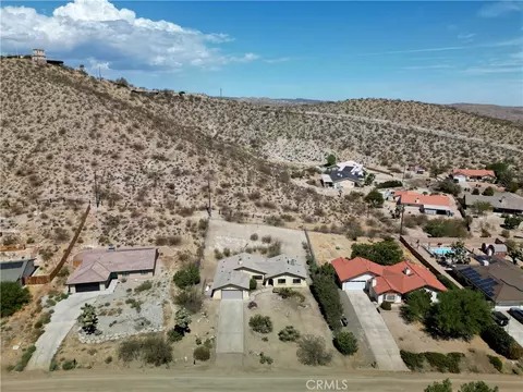 View/Area - 8234 Balsa, Yucca Valley, CA 92284 photo 1 of 9