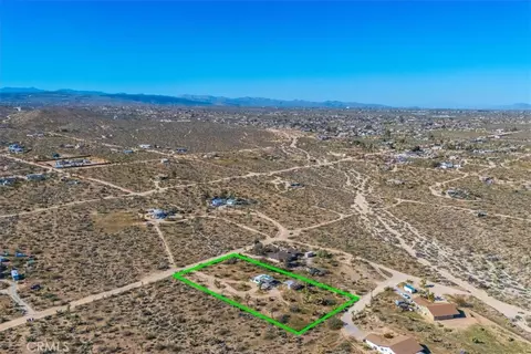 View/Area - 5437 Paradise View Rd, Yucca Valley, CA 92284 photo 12 of 12