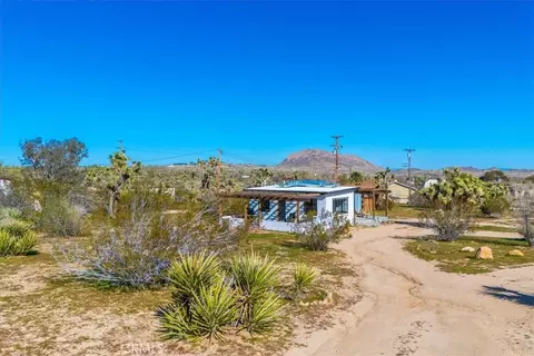 Exterior - 5437 Paradise View Rd, Yucca Valley, CA 92284 photo 9 of 31