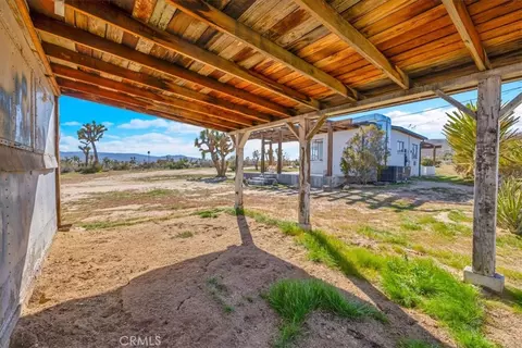 Exterior - 5437 Paradise View Rd, Yucca Valley, CA 92284 photo 25 of 31