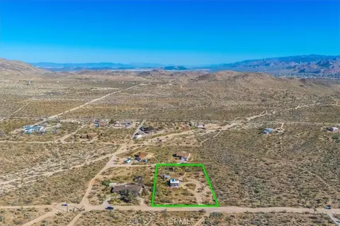 View/Area - 5437 Paradise View Rd, Yucca Valley, CA 92284 photo 7 of 12