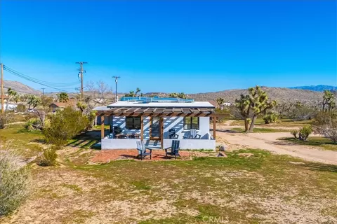 Exterior - 5437 Paradise View Rd, Yucca Valley, CA 92284 photo 10 of 31