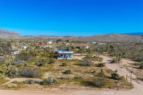 View/Area - 5437 Paradise View Rd, Yucca Valley, CA 92284 photo 3 of 12