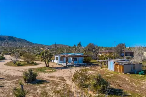 Exterior - 5437 Paradise View Rd, Yucca Valley, CA 92284 photo 18 of 31