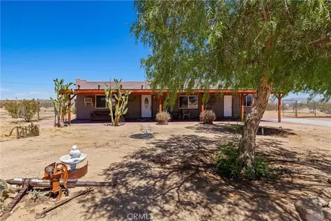 Exterior - 65330 Sand Trl, Joshua Tree, CA 92252 photo 3 of 16