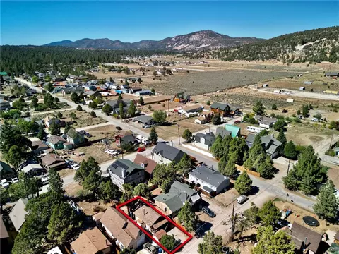 View/Area - 867 Ash, Big Bear City, CA 92314 photo 5 of 5