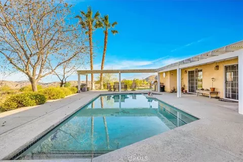 Exterior - 10341 Pinon Ave, Morongo Valley, CA 92256 photo 8 of 25