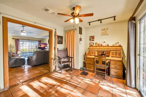 Entry Way - 10341 Pinon Ave, Morongo Valley, CA 92256 photo 2 of 3