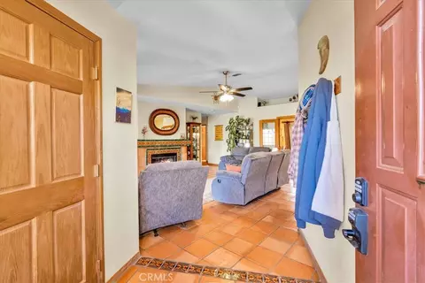 Entry Way - 10341 Pinon Ave, Morongo Valley, CA 92256 photo 1 of 3