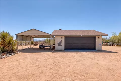 59025 La Brisa, Yucca Valley, CA 92284 photo 2