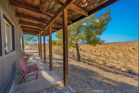 Exterior - 63433 Belmont St, Joshua Tree, CA 92252 photo 3 of 12