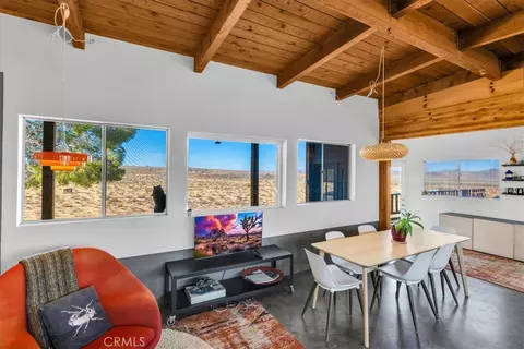 Dining - 63433 Belmont St, Joshua Tree, CA 92252 photo 2 of 2