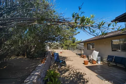 Exterior - 56347 Tamarisk Ct, Yucca Valley, CA 92284 photo 5 of 9