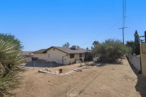 Exterior - 56347 Tamarisk Ct, Yucca Valley, CA 92284 photo 4 of 9