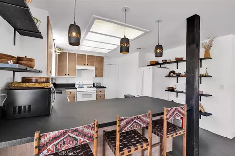 Kitchen - 60313 Pueblo Trl, Joshua Tree, CA 92252 photo 1 of 4