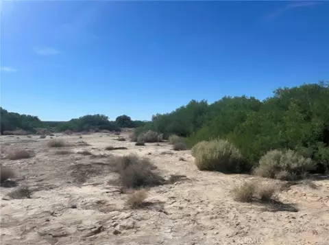 123 Sunny Sands Rd, Twentynine Palms, CA 92277