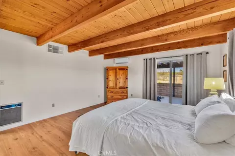 Bedroom - 8715 Desert Shadows Rd, Joshua Tree, CA 92252 photo 6 of 10