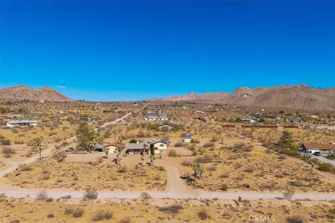 View/Area - 8715 Desert Shadows Rd, Joshua Tree, CA 92252 photo 7 of 7