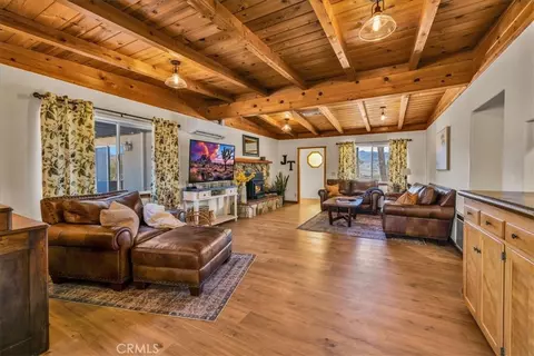 Living - 8715 Desert Shadows Rd, Joshua Tree, CA 92252 photo 4 of 5