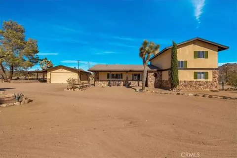Exterior - 8715 Desert Shadows Rd, Joshua Tree, CA 92252 photo 2 of 18