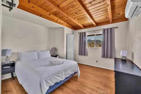 Bedroom - 8715 Desert Shadows Rd, Joshua Tree, CA 92252 photo 3 of 10