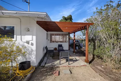 Exterior - 61537 Valley View Dr, Joshua Tree, CA 92252 photo 2 of 13