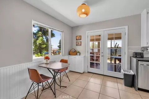 Dining - 61537 Valley View Dr, Joshua Tree, CA 92252 photo 1 of 4