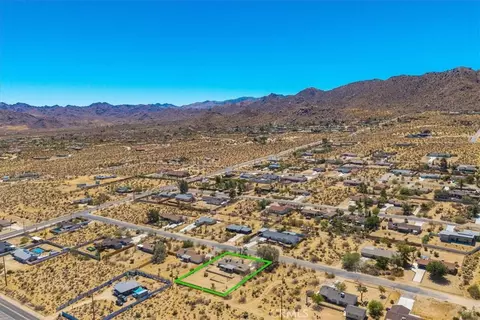 View/Area - 60796 Natoma Trl, Joshua Tree, CA 92252 photo 6 of 8