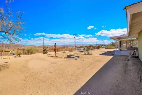 Exterior - 60796 Natoma Trl, Joshua Tree, CA 92252 photo 8 of 15