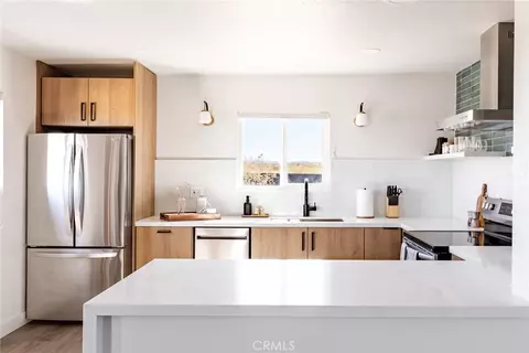 Kitchen - 2360 Sand Dr, Landers, CA 92285 photo 1 of 4