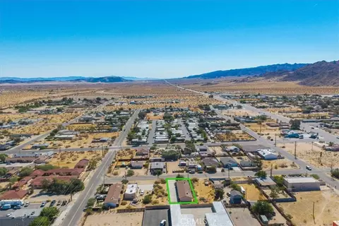 View/Area - 6418 Center St, Joshua Tree, CA 92252 photo 6 of 12