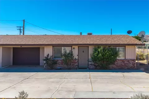 Exterior - 6418 Center St, Joshua Tree, CA 92252 photo 5 of 8