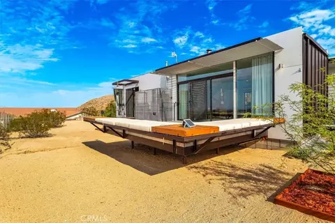 Exterior - 6957 Alturas Dr, Joshua Tree, CA 92252 photo 5 of 8