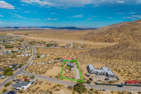 View/Area - 6957 Alturas Dr, Joshua Tree, CA 92252 photo 3 of 7
