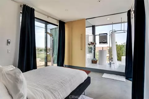 Bedroom - 6957 Alturas Dr, Joshua Tree, CA 92252 photo 1 of 6