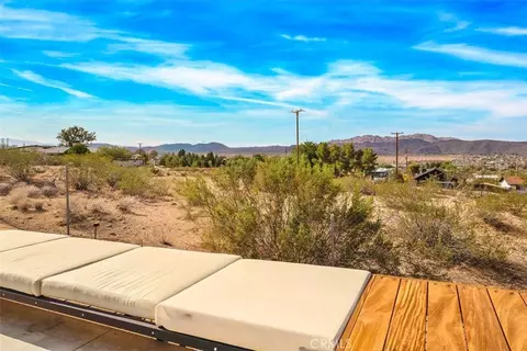 Exterior - 6957 Alturas Dr, Joshua Tree, CA 92252 photo 7 of 8