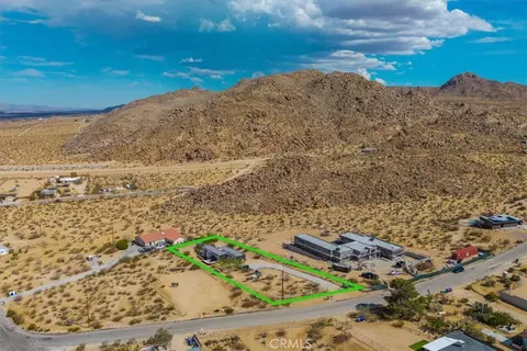 View/Area - 6957 Alturas Dr, Joshua Tree, CA 92252 photo 2 of 7