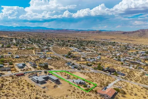 View/Area - 6957 Alturas Dr, Joshua Tree, CA 92252 photo 5 of 7