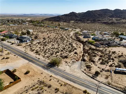 7455 Sunset Rd, Joshua Tree, CA 92252 photo 2