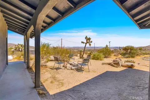 Exterior - 7119 Saddleback Rd, Joshua Tree, CA 92252 photo 4 of 17