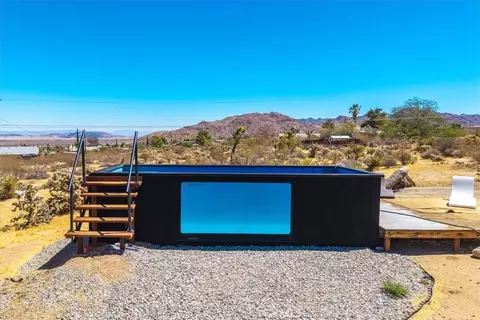 Exterior - 7119 Saddleback Rd, Joshua Tree, CA 92252 photo 10 of 17