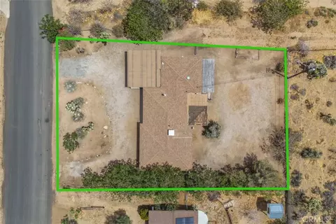 View/Area - 7983 Grand, Yucca Valley, CA 92284 photo 7 of 7