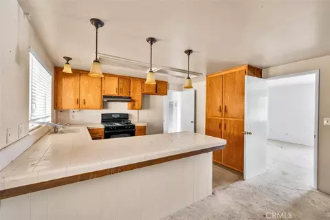Kitchen - 7983 Grand, Yucca Valley, CA 92284 photo 1 of 1
