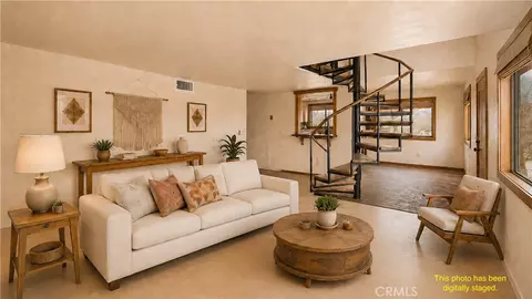Living - 10219 N Star, Morongo Valley, CA 92256 photo 2 of 5