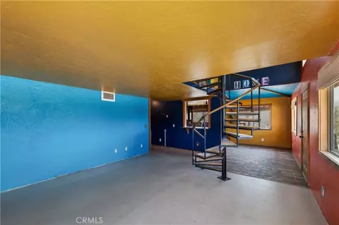 Living - 10219 N Star, Morongo Valley, CA 92256 photo 1 of 5