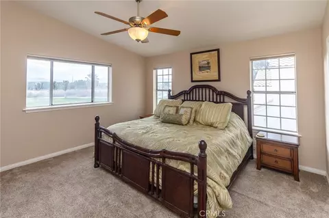 Bedroom - 915 Beach Dr, Needles, CA 92363 photo 1 of 10