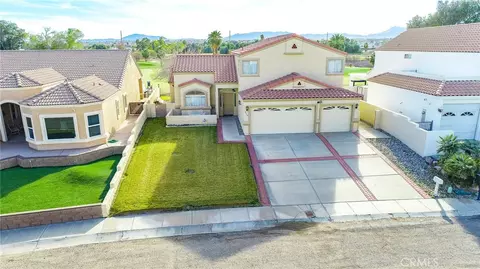 View/Area - 915 Beach Dr, Needles, CA 92363 photo 1 of 4