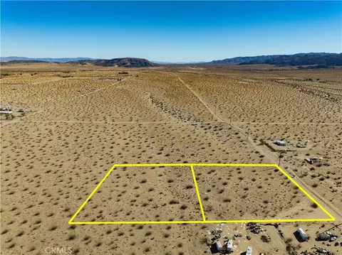 64004 Desert Trail Dr, Joshua Tree, CA 92252