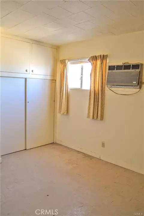 Bedroom - 4040 Peter Rabbit, Twentynine Palms, CA 92277 photo 5 of 6