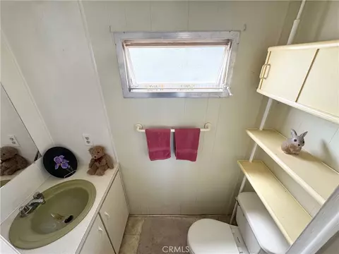 7484 Kickapoo Trl #9, Yucca Valley, CA 92284 photo 18